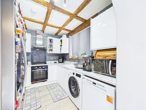 Photo 18- click for photo gallery